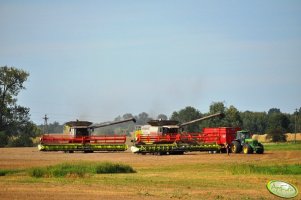 Claas Lexion 770 TT V12 + Lexion 600 TT V12 + John Deere 4755 + Krampe