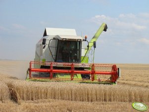 Claas Mega 350