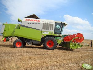 Claas Mega 350