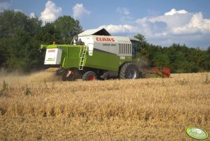 Claas Mega 350