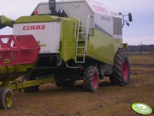 Claas Mega 360