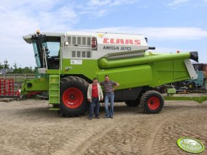 Claas Mega 370