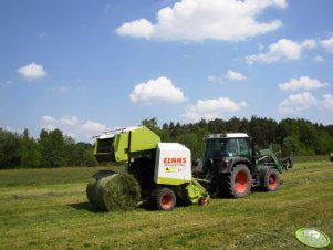 Claas Rollant 254 + Fendt 309 Vario 