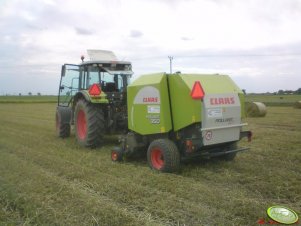 Claas Rollant 350 RC