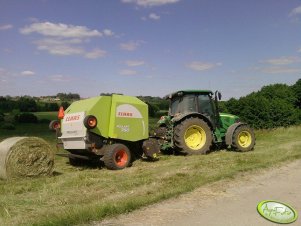 Claas Rollant 350 Roto Cut + John Deere 5090R