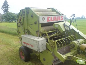 Claas Rollant 44