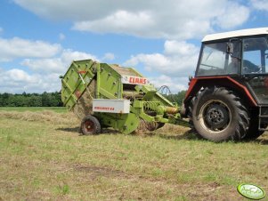 Claas Rollant 44