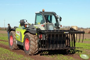 Claas SCORPION 7040