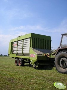 Claas Sprint 330s