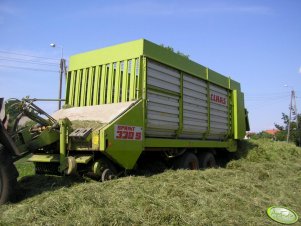 Claas Sprint 330s