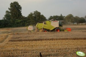 Claas Tucano 430 