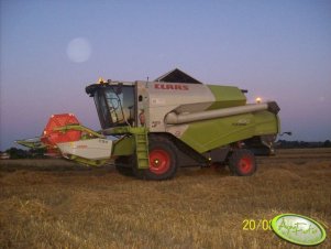 Claas Tucano 430