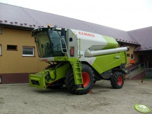 Claas Tucano 430