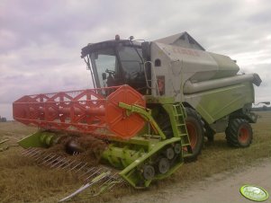 Claas Tucano 440 