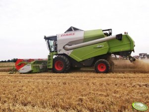 Claas Tucano 440
