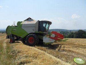 Claas Tucano 440