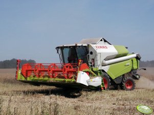 Claas Tucano 440