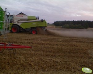 Claas Tucano 450