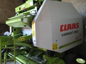 Claas Variant 260RC