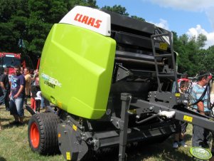 Claas Variant 360 RC