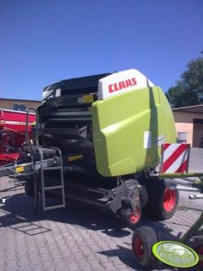 Claas Variant 360