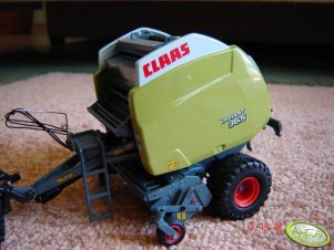 Claas Variant 365 RC