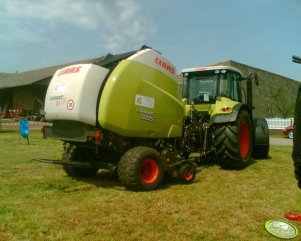 Claas Variant 385