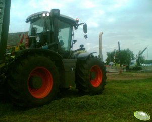 Claas Xerion 3300 Trac VC