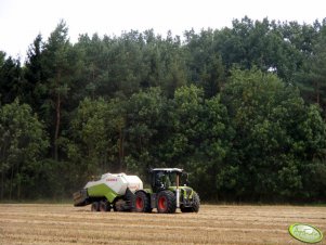 Claas Xerion 3800 TRAC VC + Quadrant 3400