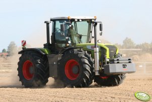 Claas Xerion 3800