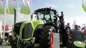 Claas Xerion 4500