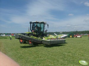 Claas Xerion