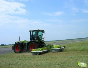 Claas Xerion 