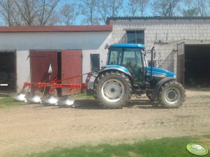 New Holland TD 5050 + Staltech
