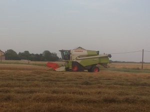 Claas Tucano 450