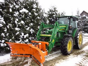 John Deere 5100R