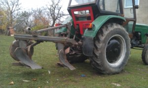 Ursus C-360 i pług Unia