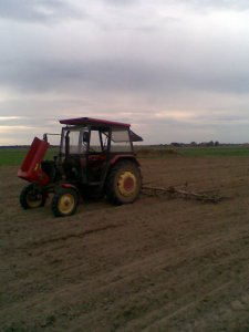 Ursus C-330 z bronami