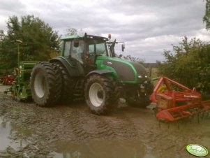 Valtra T151e + Amazone AD403