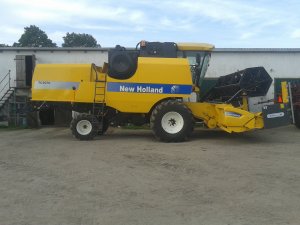 New Holland TC5070