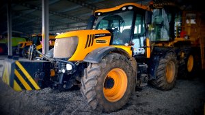 JCB Fastrac 3230