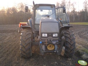 Valtra 8150