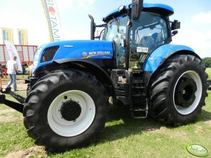 New Holland T7.250