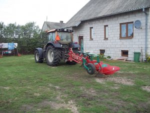 Valtra N92 + Kverneland AB100