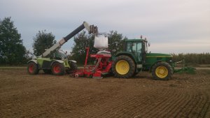 Kverneland Accord & John Deere