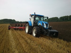 New Holland T6080 & Massey Ferguson 725