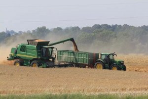 John Deere T560 &6140R