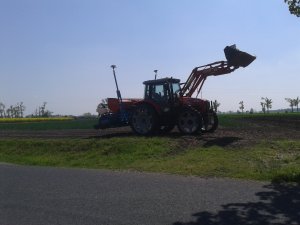 Massey Ferguson 5435 + monosem NG4plus