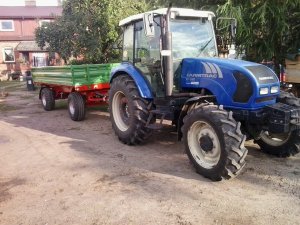 Farmtrac & przyczepa Pronar 6t