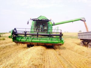 John Deere w540 + przyczepa